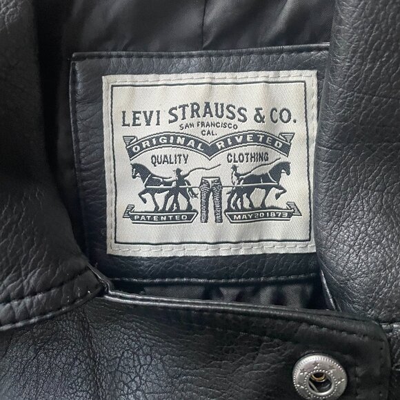 LEVI STRAUSS CLASSIC FAUX LEATHER ASYMMETRICAL MOTO JACKET - BLACK - Picture 7 of 10